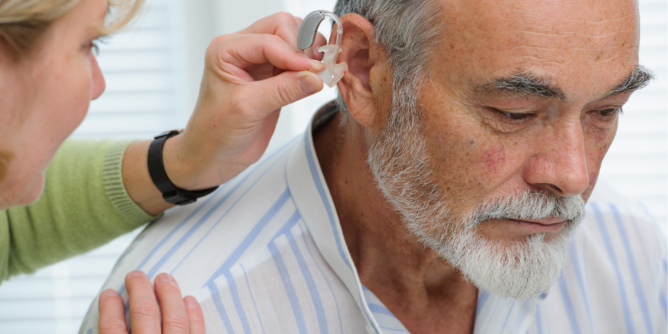 aparelho auditivo